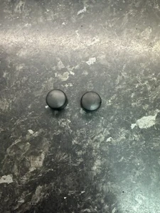 Vauxhall Astra H MK5 Front Wiper Arm Securing Nut Covers EVK11 - Picture 1 of 3