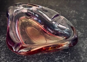 Anchor Hocking Ashtray Purple Pink Blue Iridescent Heavy Carnival Art Glass MCM - Picture 1 of 11