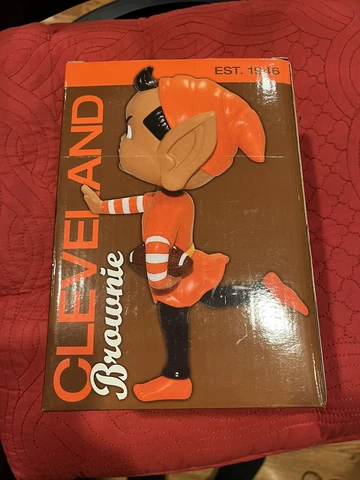 Cleveland Browns Brownie Elf Mascot Bobblehead Bobble Head New in box Cover