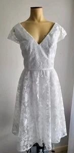 Davids Bridal Dress SZ 6 Lace Midi A Line Formal Evening Prom Party Soft White - Picture 1 of 17