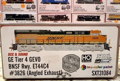 ScaleTrains Rivet Counter HO GE TIER 4 GEVO ET44C4 BNSF #3826 DCC/Sound/NIB - Image 1 of 3