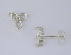 Conjunto de pendiente redondo de tres piedras con racimo de plata de ley - Imagen 1 de 1