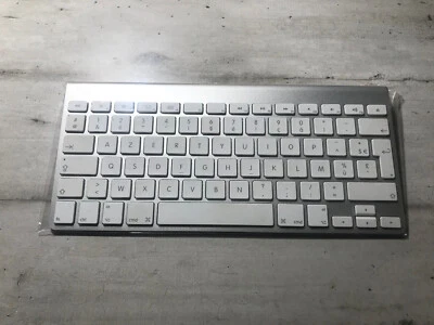 Apple A1314 clavier aluminium sans fil Bluetooth AZERTY Français EXCELLENT ÉTAT - Photo 1/4