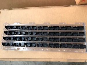 Molex 313597001 Black Automotive Connectors - USCAR HYB 30CKT VHDR 2Bay - 28 pcs - Picture 1 of 9
