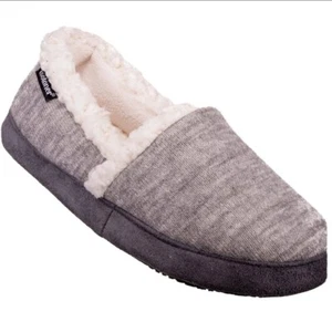 Isotoner Signature Heather Grey Marisol Closed Back Slippers - Small (5-6) - Picture 1 of 2