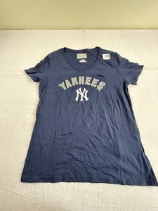 NWT New York Yankees Womens T Shirt Baseball V Neck Short Sleeves Sz SM - Picture 1 of 4