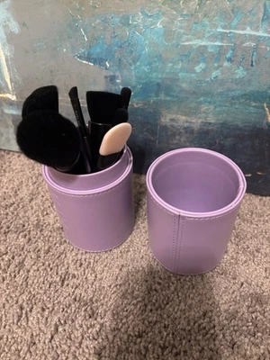 Mary Kay Juego de Colección de Cepillos Organizador con 8 PINCELES TAMAÑO COMPLETO ~ ¡Nuevo! 🥰 Foto 1 de 3