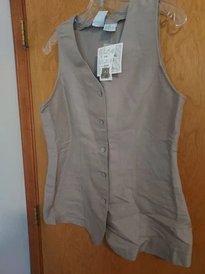 Vintage Maggie Lawrence Women's Vest Beige New With Tags size Medium Raime blend - Image 1 of 4