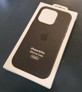 iPhone 14 Pro Silicone Case ● Magsafe ● Midnight Black - Photo 1 sur 5