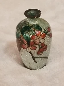 Jarrón antiguo japonés Cloisonné Foil Ginbari - firmado 2,5 pulgadas de alto - Imagen 1 de 12
