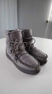 Karma of Charme Stiefeletten Grau 40 Lammfell Mokassins Indianerschuhe - Bild 1 von 11