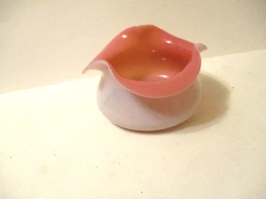 Ruffled Pink White Small Flower Vase Glass Glows - Picture 1 of 7