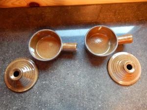 2 French Onion soup crock stoneware bowls with vented lid - Picture 1 of 7