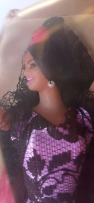 poupée de collection, danseuse de flamenco ,dans sa boite. - Photo 1/4