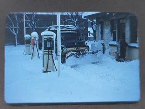 Vtg 1950s 35mm Slide - Gas Pumps and Plow Truck in Snow, Winter - Picture 1 of 2