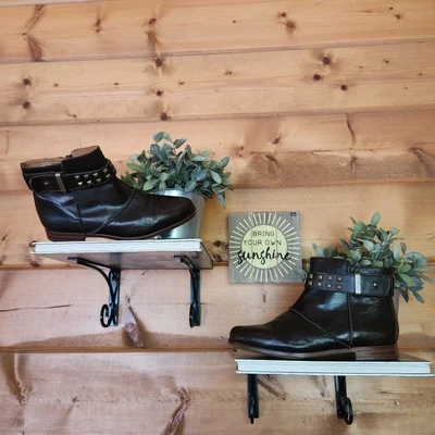 Earthies Treano Chestnut Ankle Boots Booties Brown Leather Studded Moto Size 6 B - Image 1 of 4