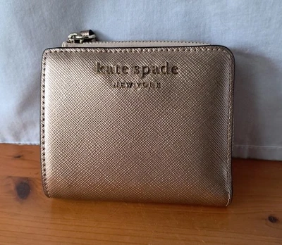 Kate Spade NWT small L-zip bifold wallet metallic saffia glittering Cameron - Image 1 of 4