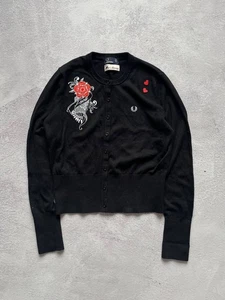 Fred Perry Amy Winehouse Black Tattoo Embroidered Cardigan - Size UK-12/USA-8 - Picture 1 of 10