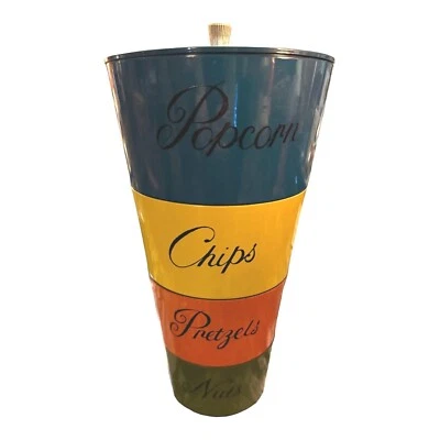 Torre de lanches - MCM - Pretzels, batatas fritas, nozes, pipoca - todas as cores diferentes - Imagem 1 de 3