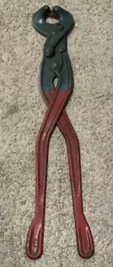 St Pierre No 4 18" Tractor Truck Chain Tire Pliers Crimpers VTG Rare USA Tool - Picture 1 of 13