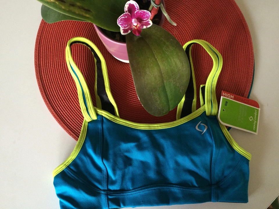 NWT RARE MOVING COMFORT blizzard FIONA 30B SPORTS BRA yoga TRAINING high impact - Image 1 of 4
