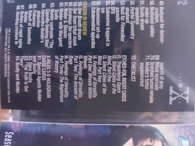 X-Files Complete S2 with Etched Foil I1-6 + 3D Holograms X1-4 Chase Sets - Image 1 of 4