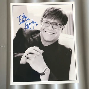Rare Hand Signed Sir Elton John Promo Photo 8x10 / Genuine Autograph / Music - Imagen 1 de 9