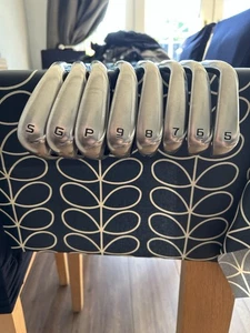 Cobra Aerojet One length Irons 5-SW - Picture 1 of 6