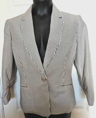 Chaqueta Blazer Kasper Talla 16 Gris Blanco Rayas Seersucker Mangas Acanaladas Palanca Foto 1 de 4