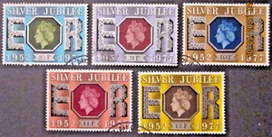 GREAT BRITAIN ~ S.G. 1033-1037 ~ 1977 SILVER JUBILEE STAMPS OMNIBUS ~ VFU #04838 - Picture 1 of 1
