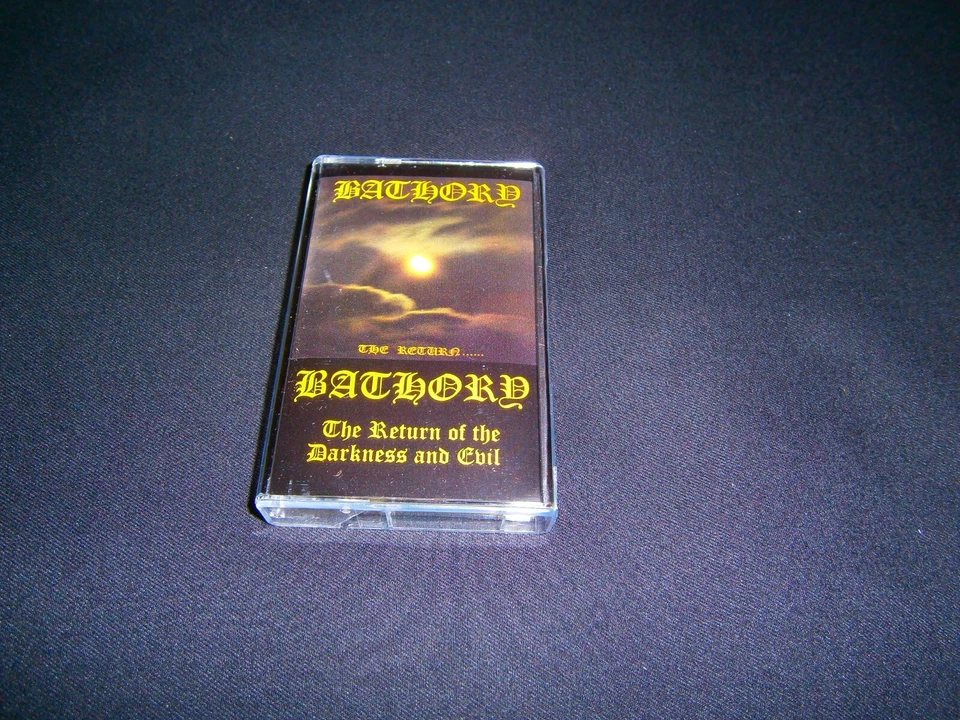 BATHORY - The Return of the Darkness and Evil. Tape - Image 1 of 4