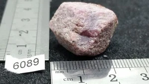 Rubis brut corindon opaque non traité mineraux lithotherapie esoterisme reiki - Picture 1 of 2