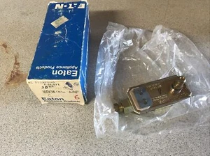 Eaton Oven Safety Valve Replace Y-30100-4AF - Imagen 1 de 3