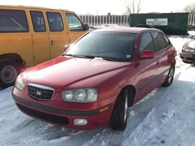 Б/у ходовые огни подходят: 2003 Hyundai Elantra противотуманный вождения GT бампер установлен класса - Изображение 1 из 4