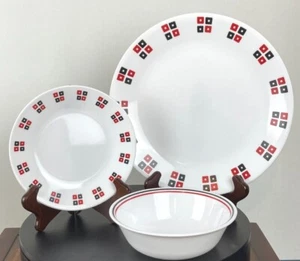 Set of Corelle, Uptown Pattern Dinner Plates, Dessert Plates and Cereal Bowl - Picture 1 of 11