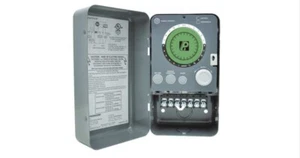 Paragon 9045-00 Defrost Timer Control: 120/208/240V AC, 15, 30 A Amps, 1 NO/1 NC - Picture 1 of 1