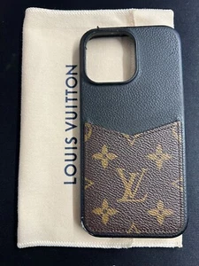 Coque iPhone LOUIS VUITTON iPhone 14 PRO Bumper Monogramme M81999 Japon Occasion - Photo 1 sur 14
