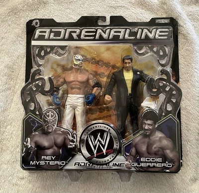 Figuras WWE Adrenaline-Series 15 Rey Mysterio y Eddie Guerrero 2005 Foto 1 de 2