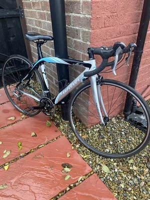 Women’s Carbon Fiber Road Bike 52cm Frame Racing Bike Light & Fast - Image 1 of 4