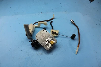 1461 14 HARLEY-DAVIDSON SOFTAIL FAT BOY PETROL GAS TANK FUEL PUMP - Image 1 of 4