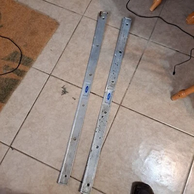 Ford Ranchero 1973 1974 puerta trasera pilar sil balancín placas moldura Foto 1 de 4