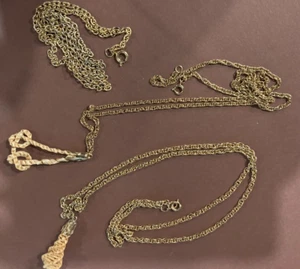 Necklaces - Gold Tone  Vintage  Lot of Three (3) - Picture 1 of 4