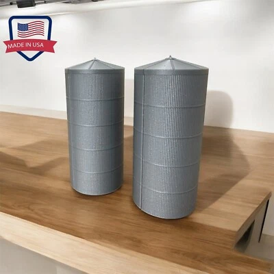 O Scale 1:48 30’ Grain Silos (2) - Image 1 of 3