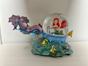 Disney Store Little Mermaid Ariel With Seahorses Musical Snow Globe - Picture 1 of 5