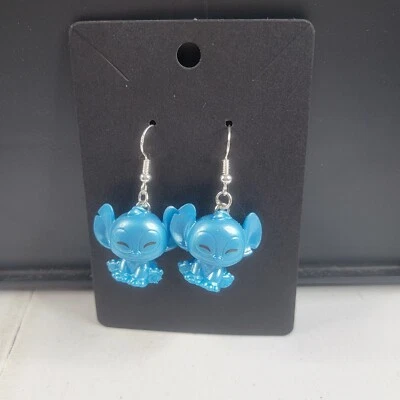 Pendientes blandibles Disney Doorables puntada de Lilo y Stitch espalda esterlina Foto 1 de 3