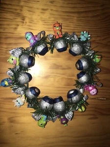 Hatchimals Characters Christmas Gumnuts 12 Pcs 3 Inch (Picked Random) No Repeats - Foto 1 di 3