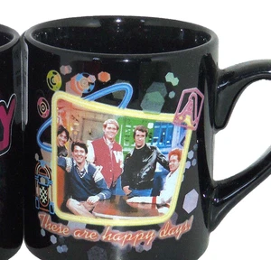 Tazza tazza caffè Happy Days ceramica Fonzie Richie Potsie Ralph anni 70 show tv nuova - Foto 1 di 3