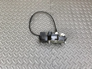Attuatore serratura porta anteriore destra Tesla Model S 6008912-00-C - Foto 1 di 12