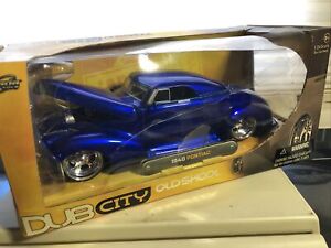 JADA 1/24 Dub City OLD SKOOL 1940 Pontiac Electric Blue - NIB Rare Find!!!