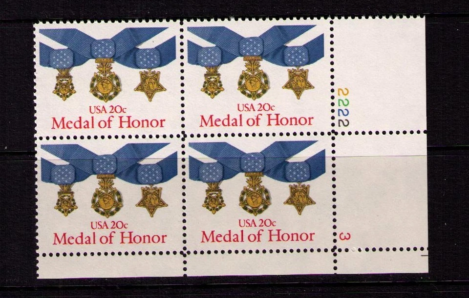 US USA Sc# 2045 MNH FVF PLATE # BLOCK Medal of Honor Ribbon - Image 1 of 1